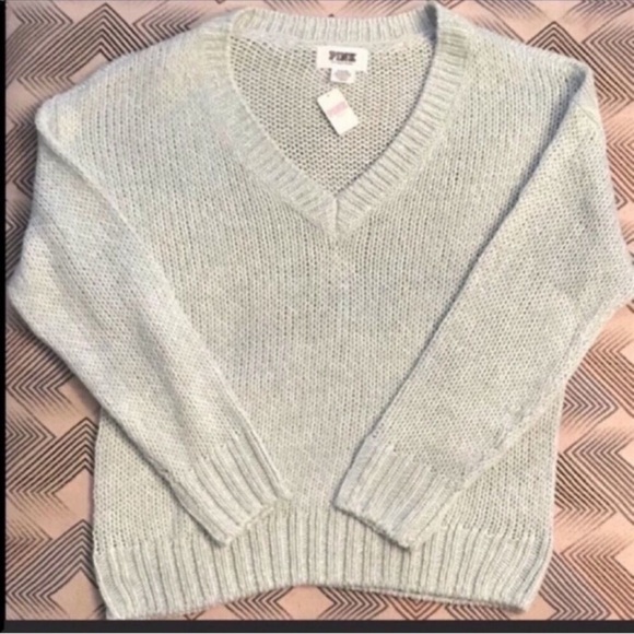 Pink Victoria’s Secret BOYFRIEND V-NECK SWEATER - Picture 1 of 3